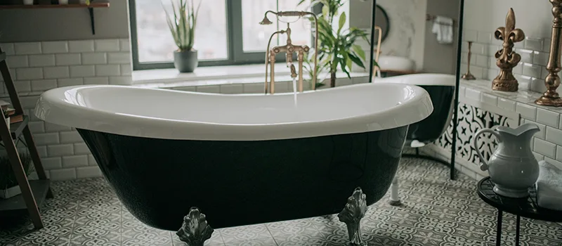Emergency Bathtub Replacement in Collingwood, Ontario