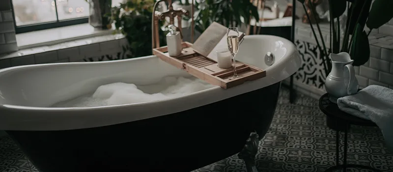 Full Bed Bathtub Replacement in Collingwood, ON